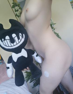 Im curious whos played bendy and the ink machine! Id love to know (F)